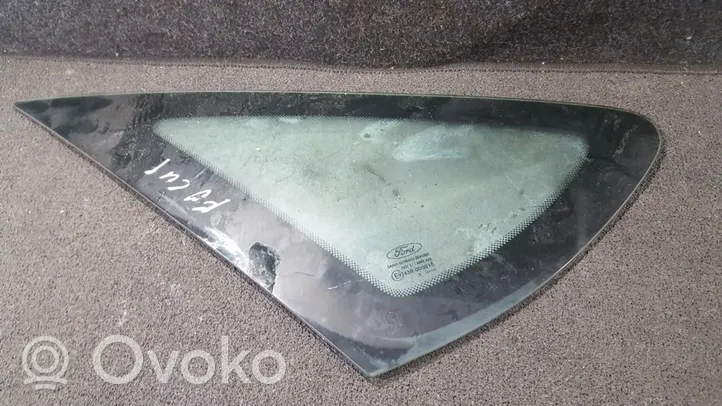 Ford Focus Rear side window/glass 