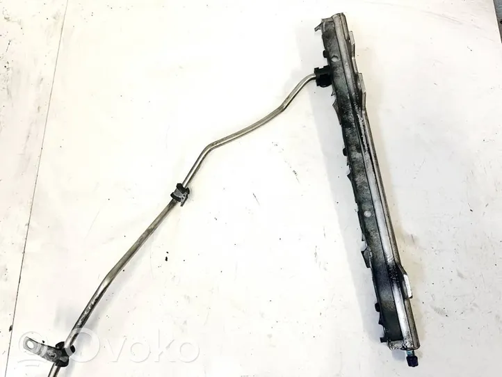 Volvo V50 Fuel main line pipe 