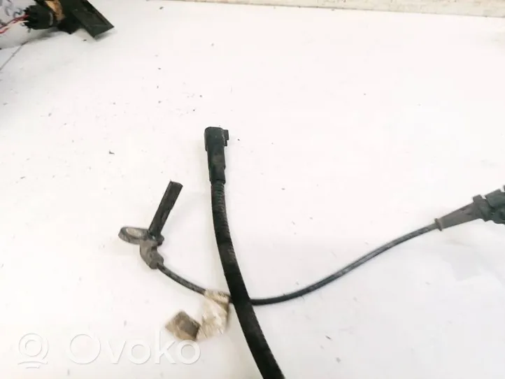 Opel Insignia A Priekšējais bremžu ABS sensors 25071168184