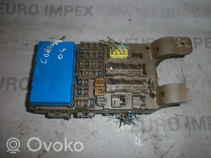 Toyota Corolla E120 E130 Module confort 8264102040