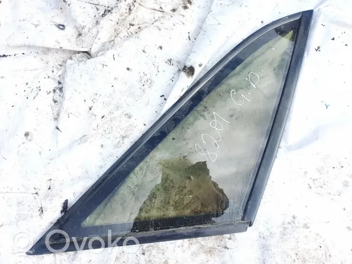 Audi 80 90 S2 B4 Rear side window/glass 