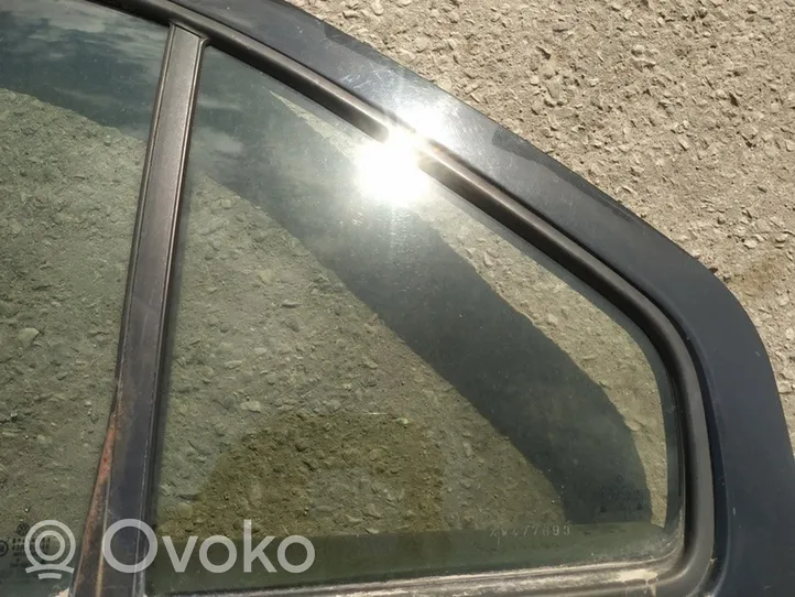 Volkswagen Bora Mazais stikls "A" aizmugurējās durvīs 