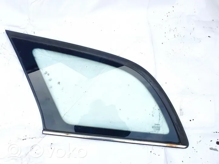 Toyota Avensis T250 Rear side window/glass 