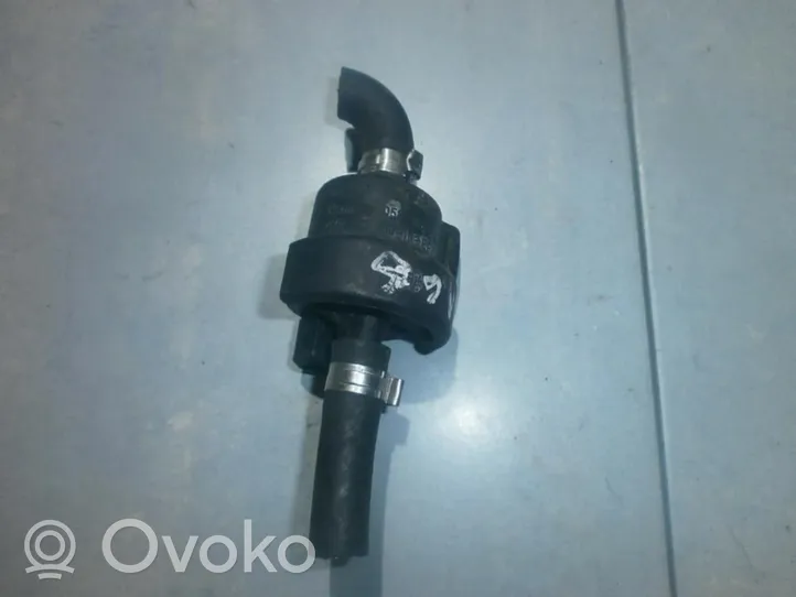 Volkswagen PASSAT B5 Turbo solenoid valve 058133459