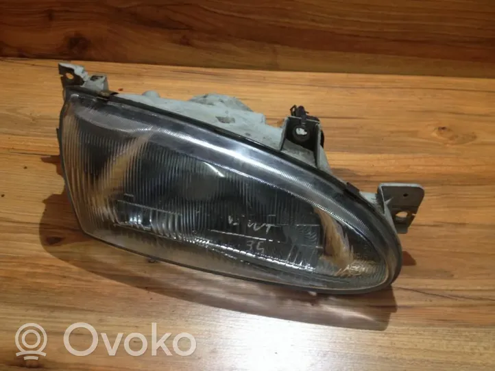 Hyundai Accent Phare frontale 082211108