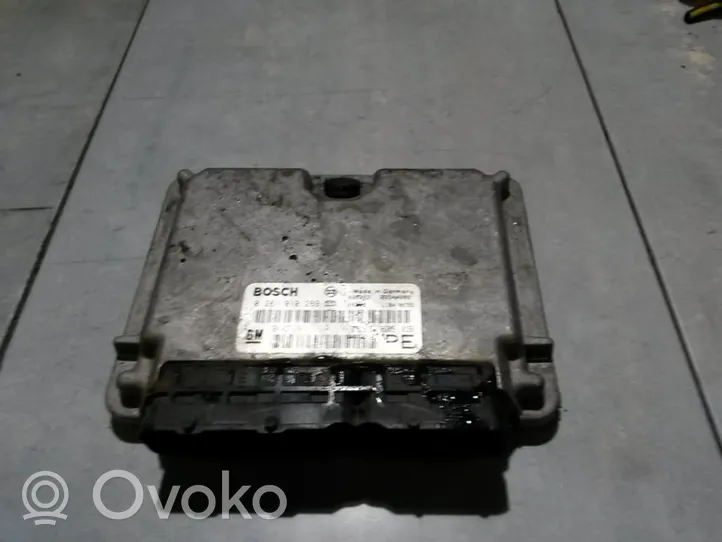 Opel Vectra B Engine control unit/module 0281010269