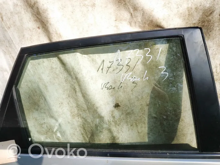 Mazda 3 I Takaoven ikkunalasi 