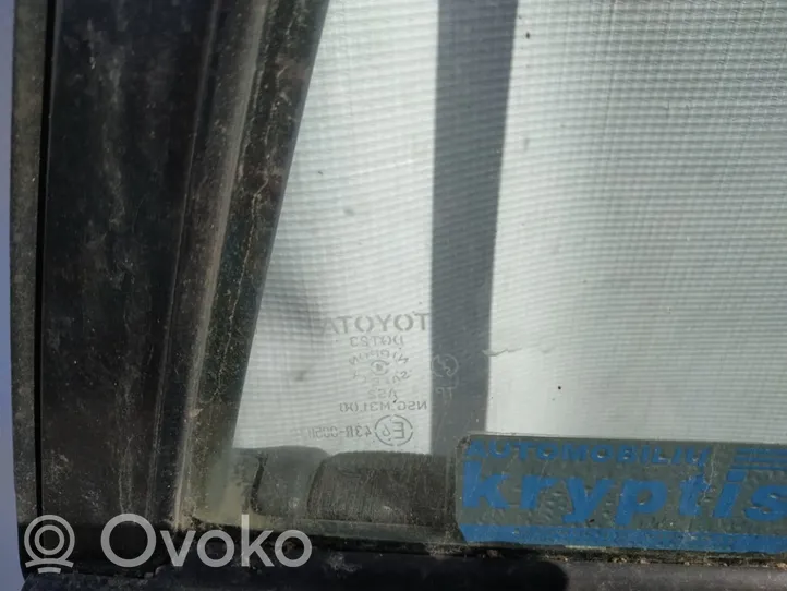 Toyota Corolla Verso E121 Mazais stikls "A" aizmugurējās durvīs 