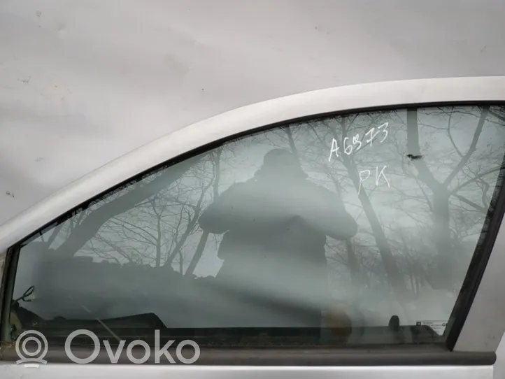 Opel Astra G Front door window glass four-door 