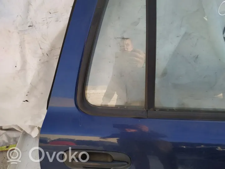 Honda CR-V Ventanilla de ventilación de la puerta trasera 