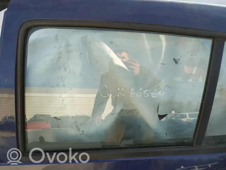 Dacia Sandero Pagrindinis galinių durų stiklas 