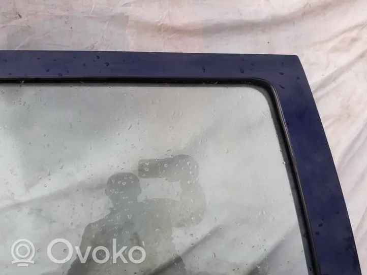 Opel Astra G Rear door window glass 