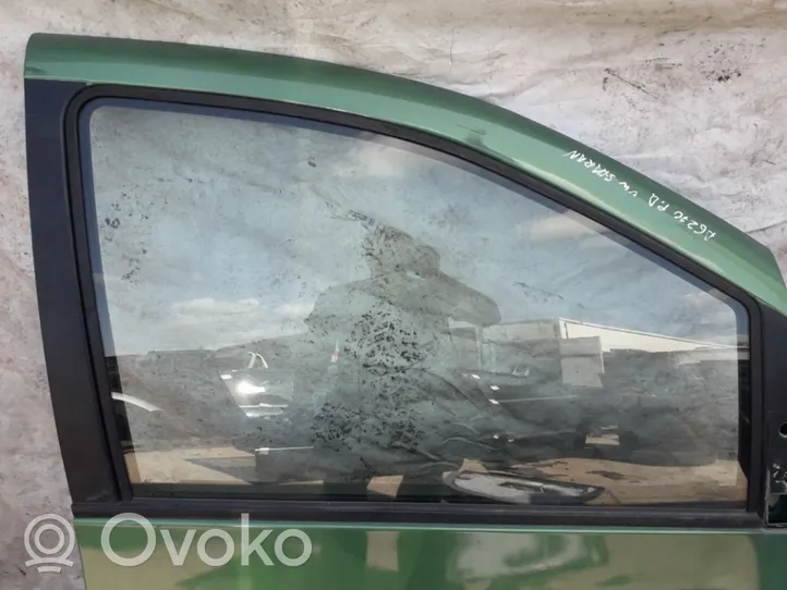 Volkswagen Sharan Front door window glass four-door 