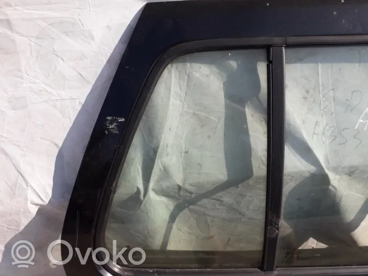 Volkswagen Vento Rear vent window glass 