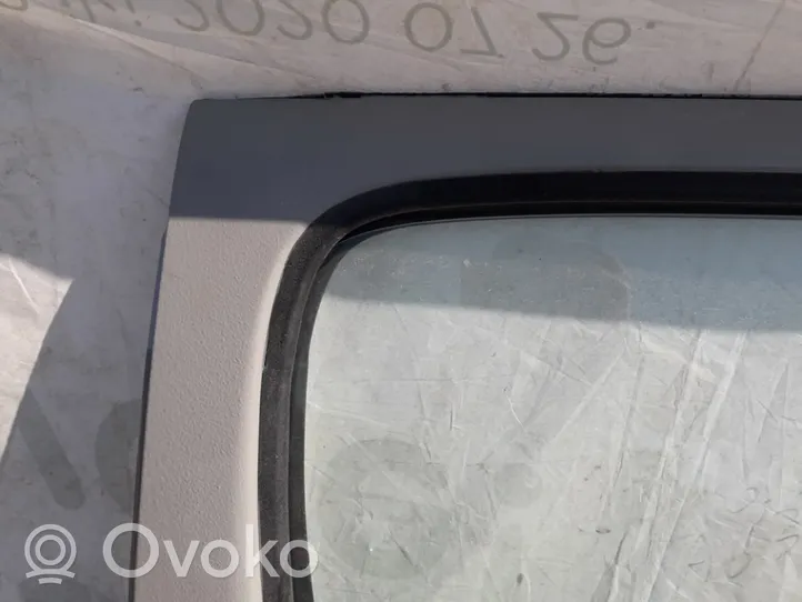 Toyota Yaris Verso Takaoven ikkunalasi 