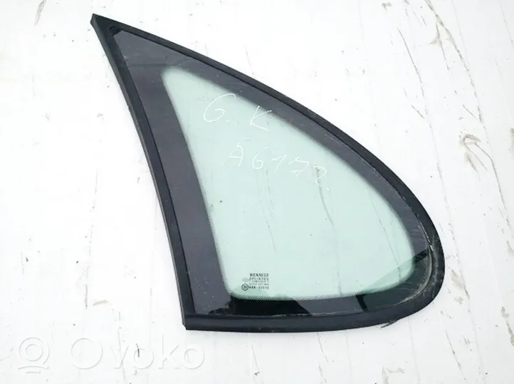 Renault Scenic I Fenêtre latérale avant / vitre triangulaire 