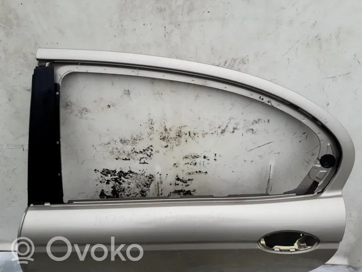 Jaguar X-Type Задняя дверь 