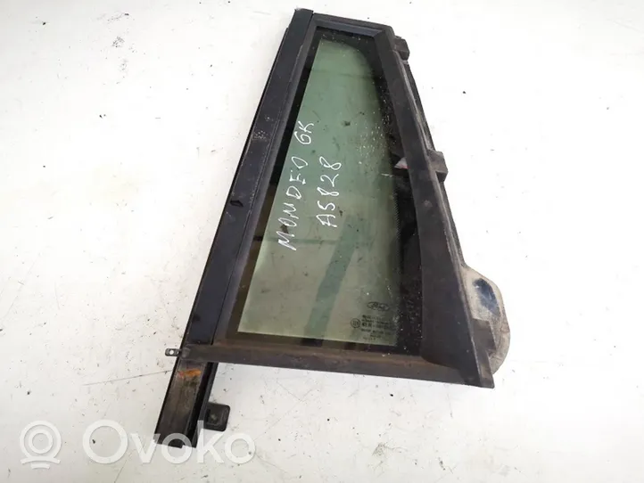 Ford Mondeo Mk III Vetro del deflettore posteriore 1s71n262a37