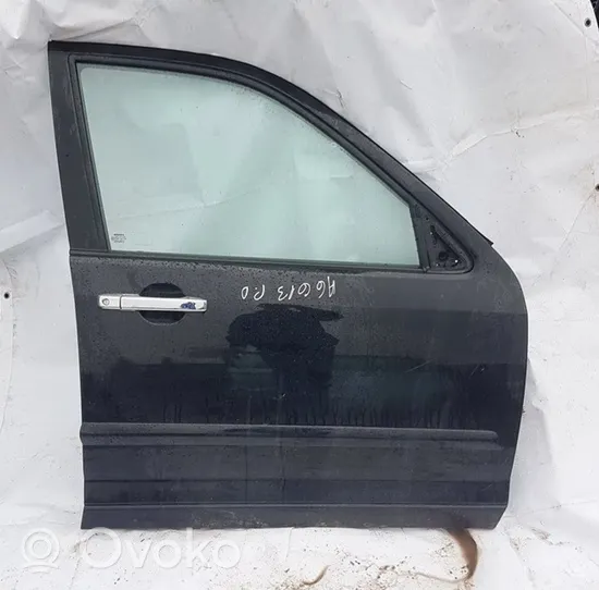 Honda CR-V Front door 