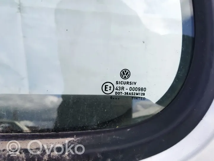 Volkswagen Golf IV Szyba karoseryjna drzwi tylnych 