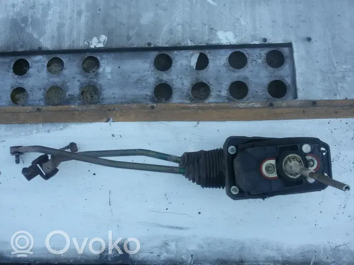 Audi A4 S4 B5 8D Drążek zmiany biegów 8D0711271A