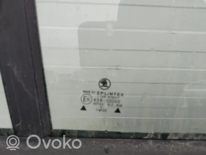 Skoda Octavia Mk1 (1U) Szyba drzwi tylnych 