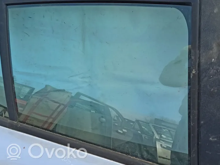 Renault Clio III Fenster Scheibe Tür hinten Sidabrine