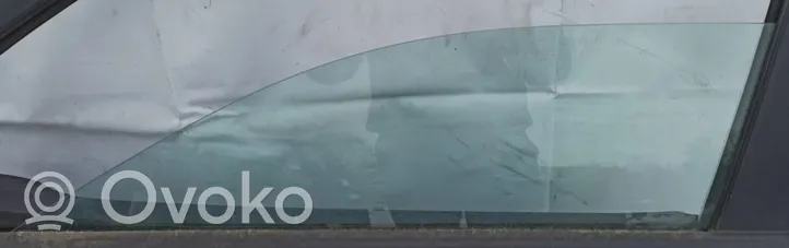 KIA Sportage priekšējo durvju stikls (četrdurvju mašīnai) balta