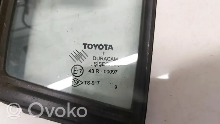 Toyota Yaris Mazā "A" tipa priekšējo durvju stikls (četrdurvju mašīnai) 