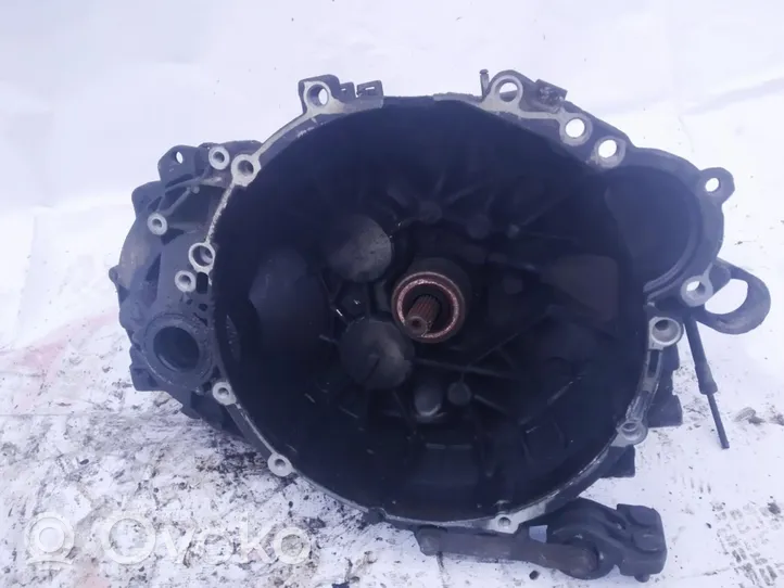 Volvo S80 Mechaninė 5 pavarų dėžė 1023705