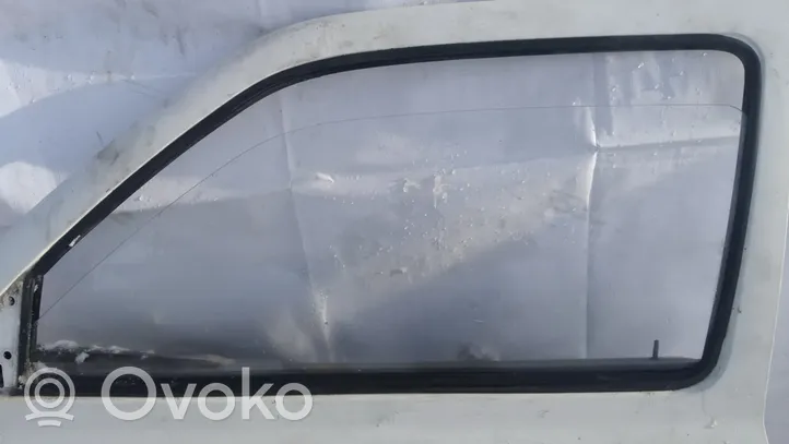 Volkswagen Golf III Fenster Scheibe Tür vorne (4-Türer) 