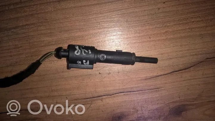 Audi A6 S6 C5 4B Sonde température extérieure 4b0820535a