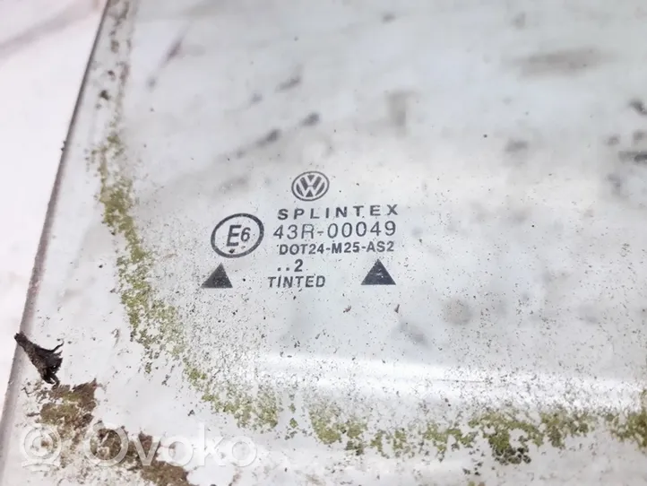 Volkswagen Golf III Szyba drzwi przednich 