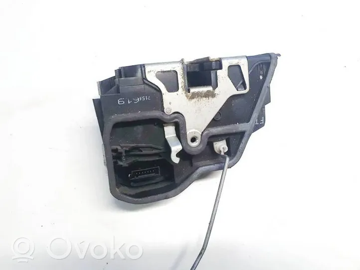 BMW X3 E83 Front door lock 51217034451