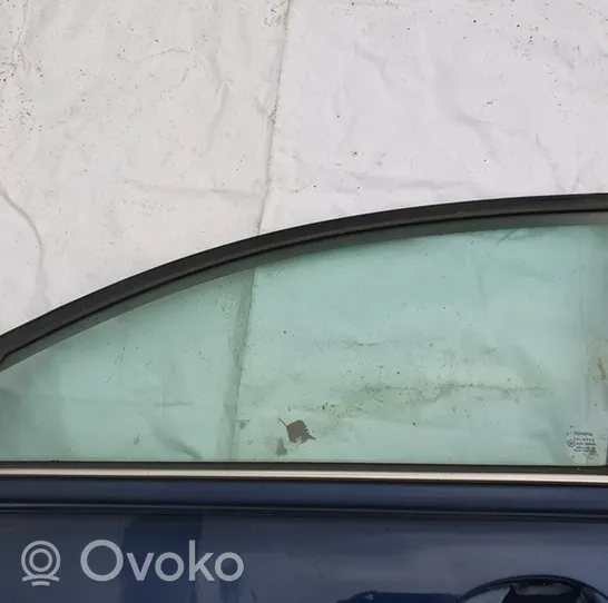 Toyota Avensis T250 Etuoven ikkunalasi, neliovinen malli 