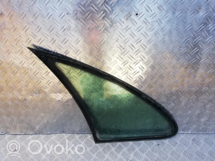 Citroen Xsara Picasso Aizmugurējais virsbūves sānu stikls 