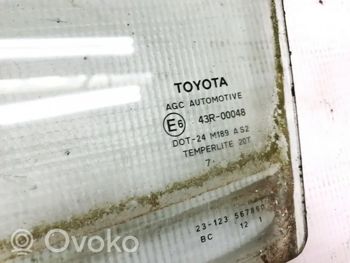 Toyota Auris 150 Vitre de fenêtre porte arrière 