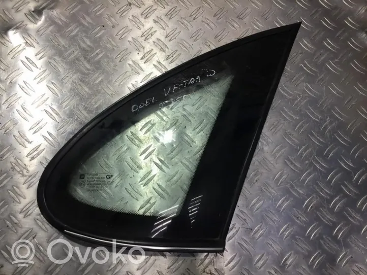 Opel Vectra B Rear side window/glass 