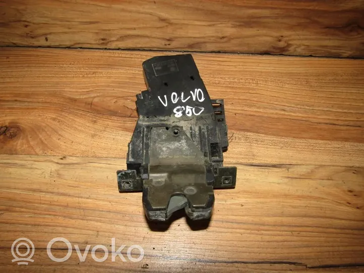 Volvo 850 Takaluukun/tavaratilan lukon vastakappale 