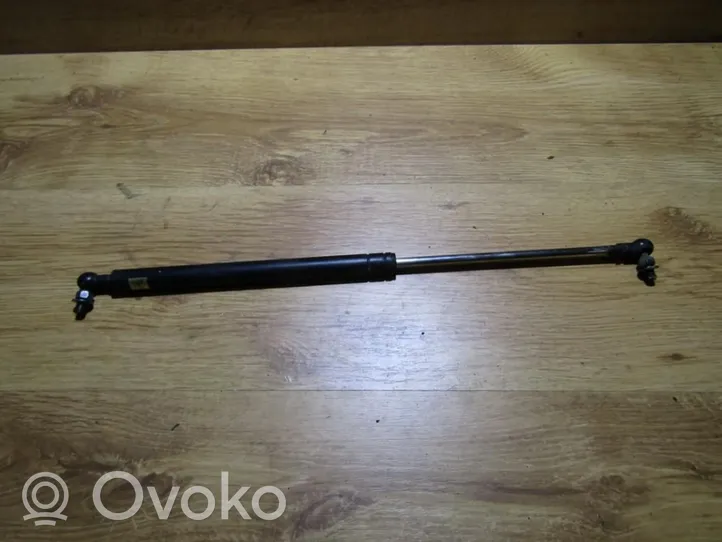 Mitsubishi Colt Tailgate/trunk strut/damper 