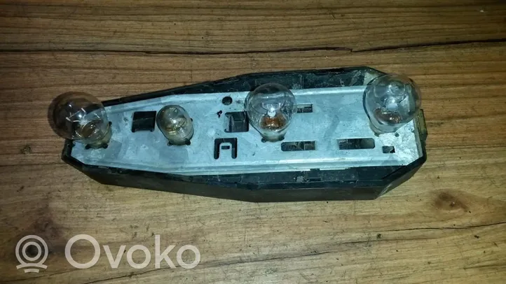 Volkswagen Polo II 86C 2F Wkład lampy tylnej 867945257