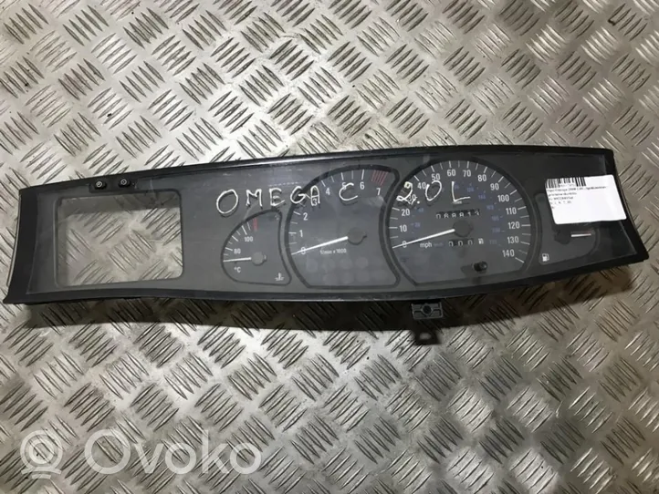 Opel Omega B2 Nopeusmittari (mittaristo) 09228415al