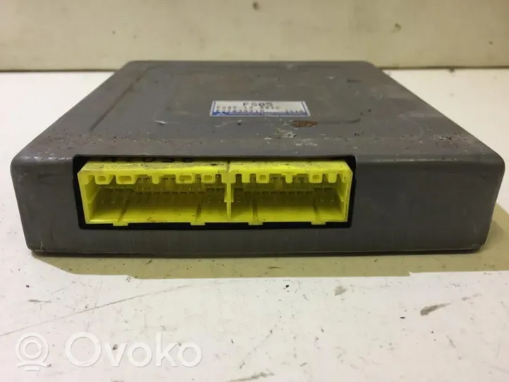 Mazda 626 Calculateur moteur ECU FS0518881C