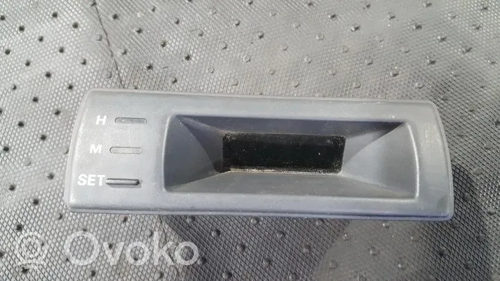 Mitsubishi Galant Monitori/näyttö/pieni näyttö MB652360