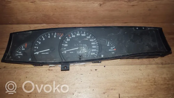 Opel Omega B1 Tachimetro (quadro strumenti) 88481651