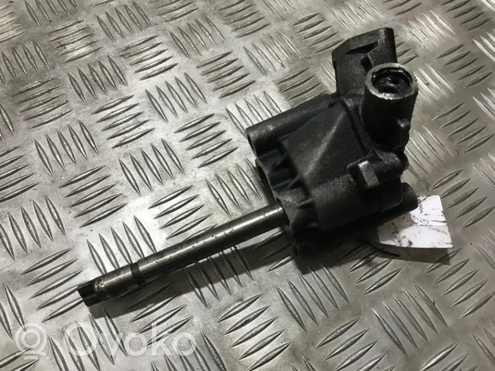 Audi A4 S4 B5 8D Pompe à huile 026115153a