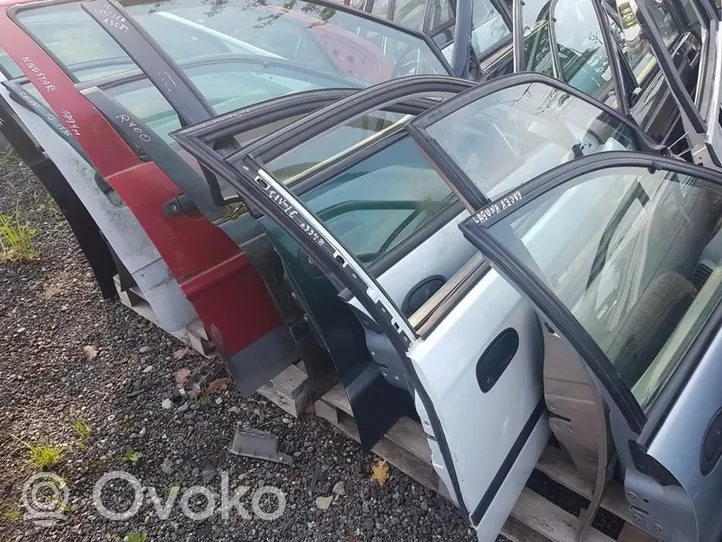 Renault Laguna I Porte avant 