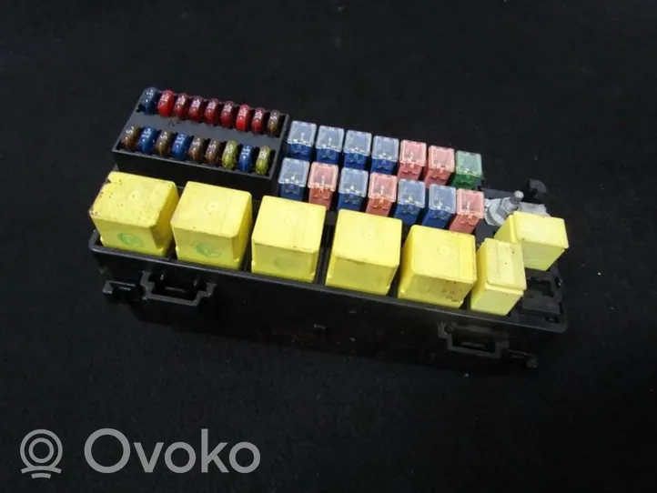 Jaguar S-Type Fuse box set xw4t14a003a