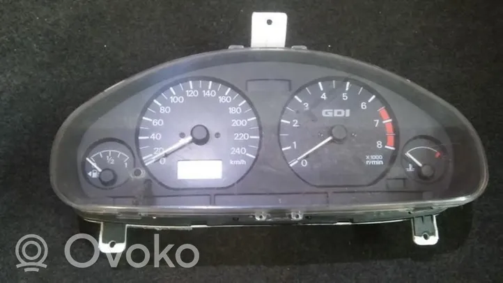 Mitsubishi Carisma Speedometer (instrument cluster) mr308415