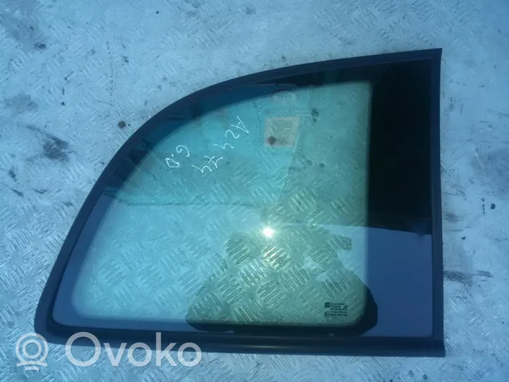 Opel Zafira A Rear side window/glass 